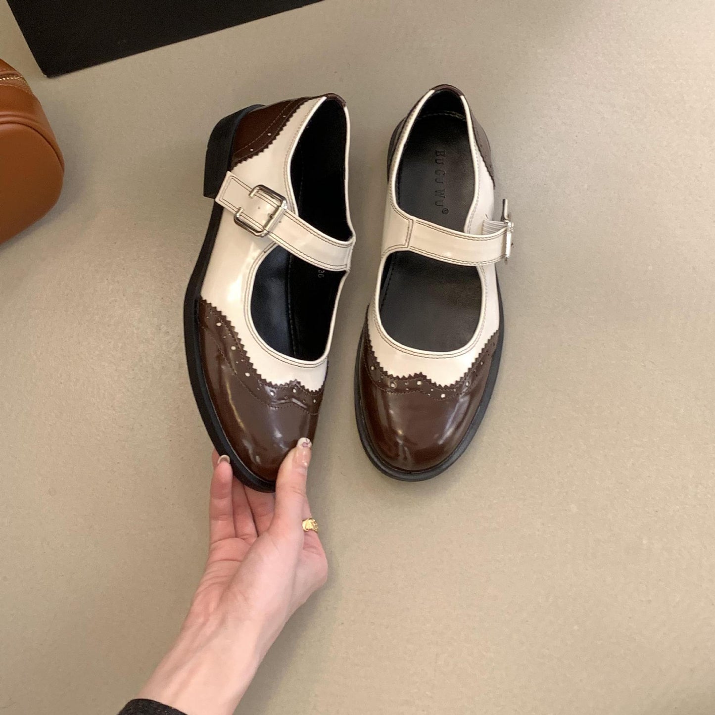 Aurenza | Timeless Mary Jane Shoes