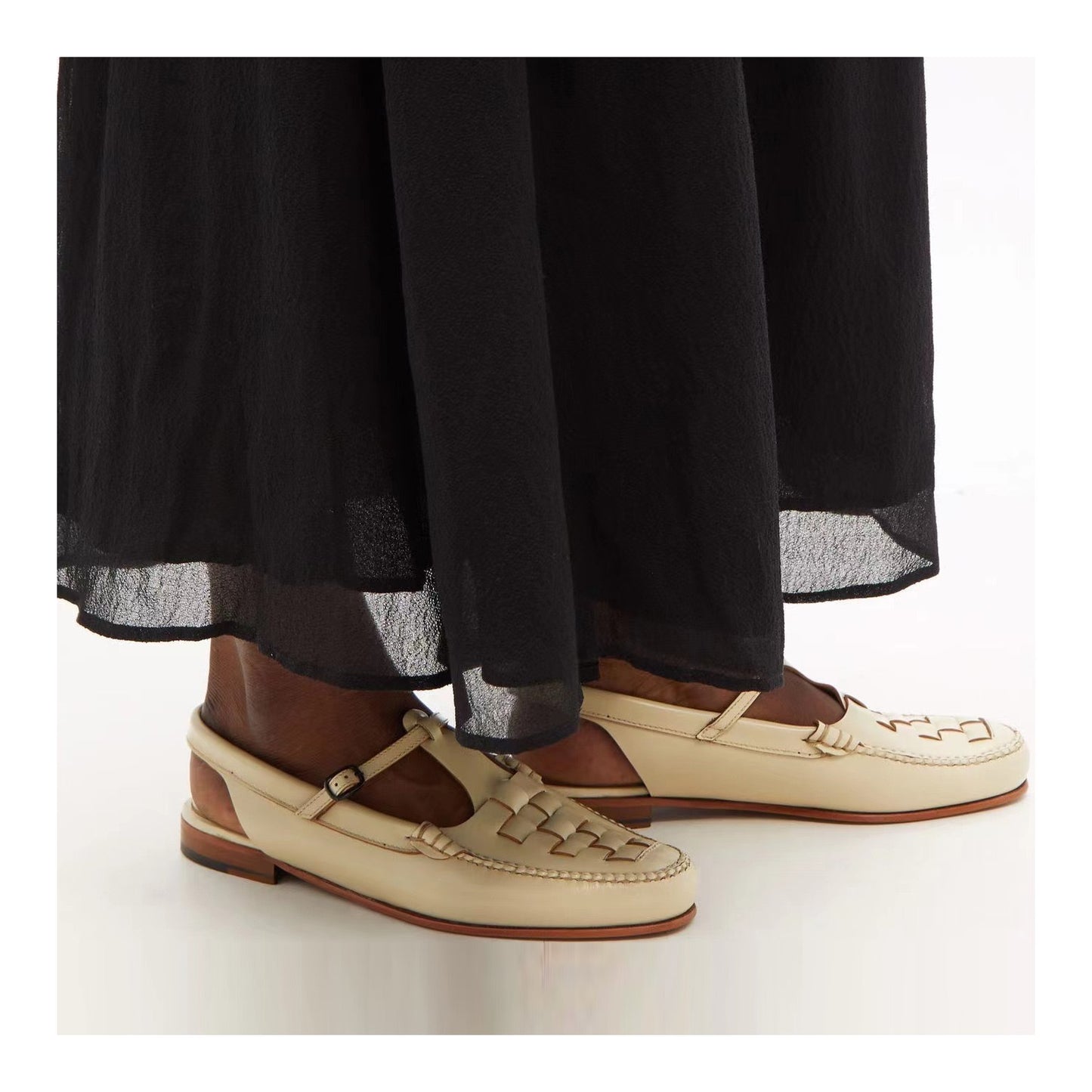 Isava | Vintage-Style Retro Flats