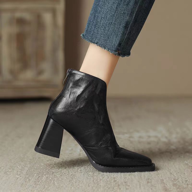 Ovelle | Classic Heel Boot