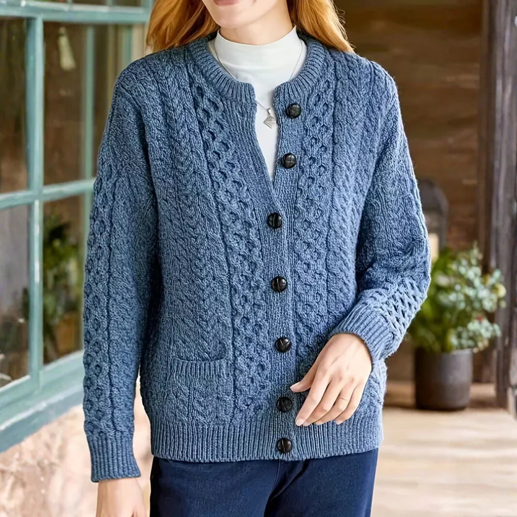 Women’s Heritage Cable-Knit Button Cardigan