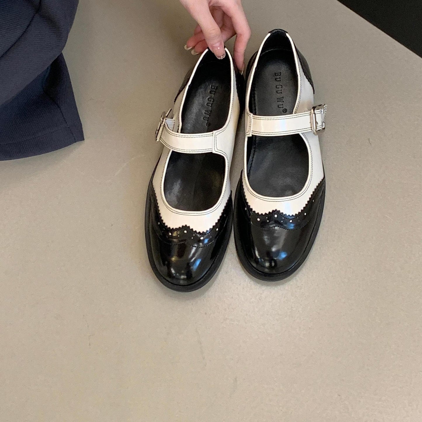 Aurenza | Timeless Mary Jane Shoes